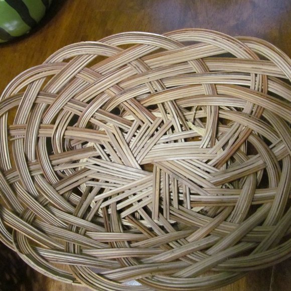 Vintage Set of 2 Woven Wicker Rattan Reed Baskets Oblong Nestable NEW - Picture 9 of 12